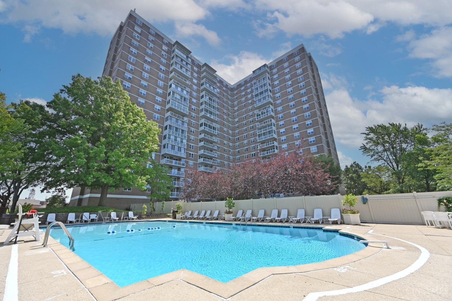 2444 Madison Road, Unit 508 Cincinnati, OH 45208 - Photo 50 of 53 Gallery Image 50