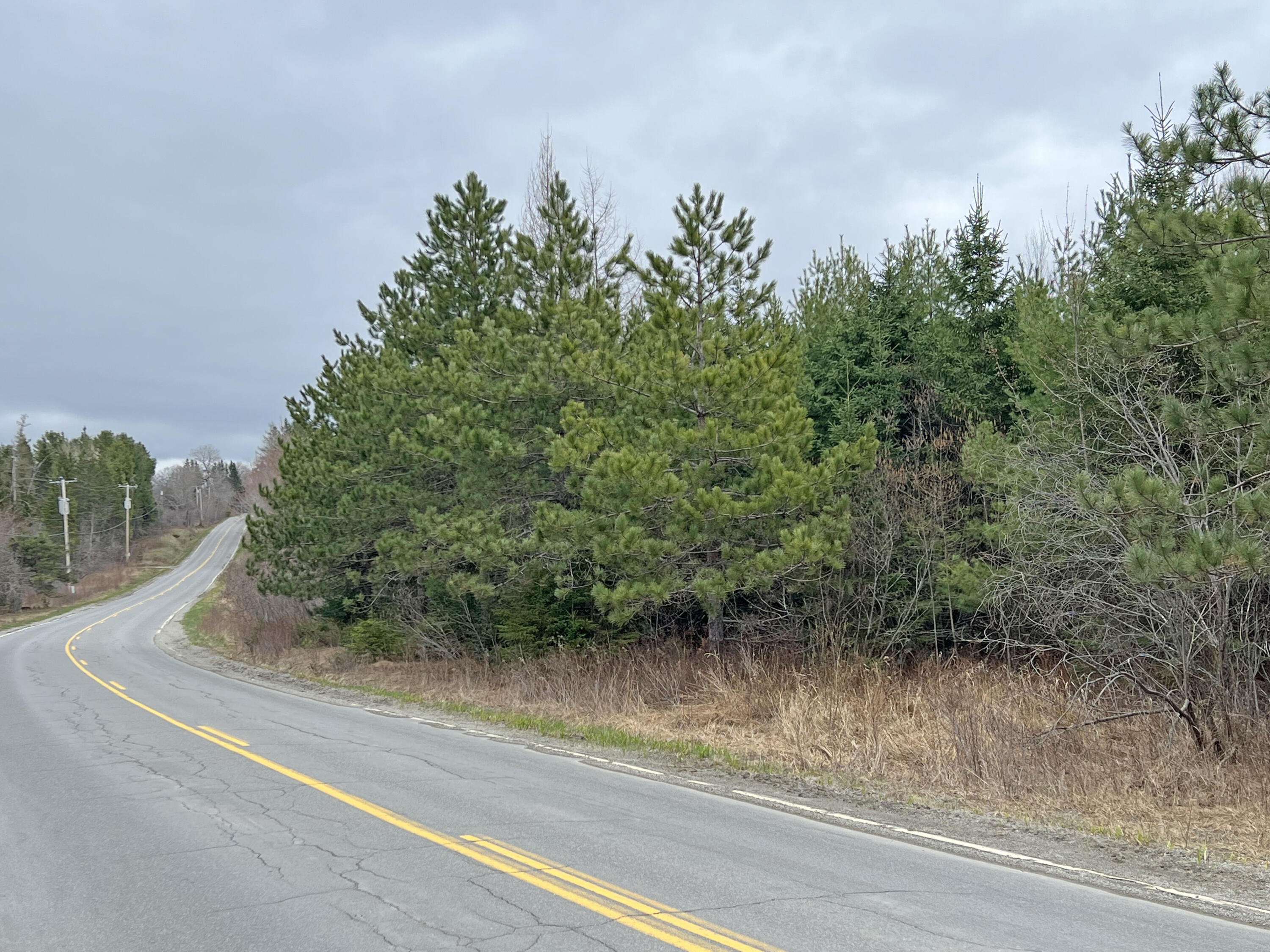 27 Mariaville Road Ellsworth, ME 04605 - Photo 3 of 7 3