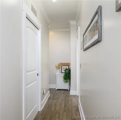 $388,800 | 236 Meigs Avenue, Jeffersonville, IN 47130