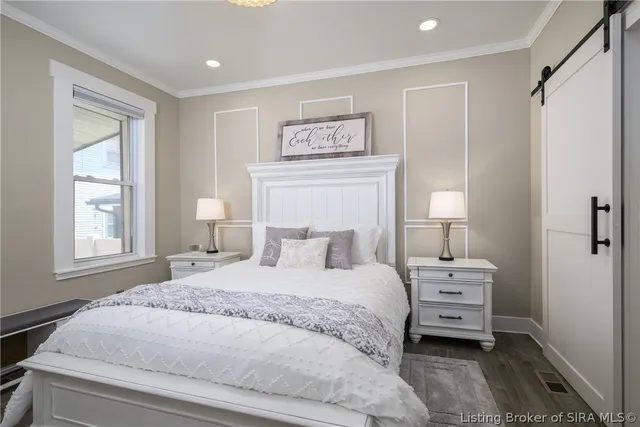 $388,800 | 236 Meigs Avenue, Jeffersonville, IN 47130