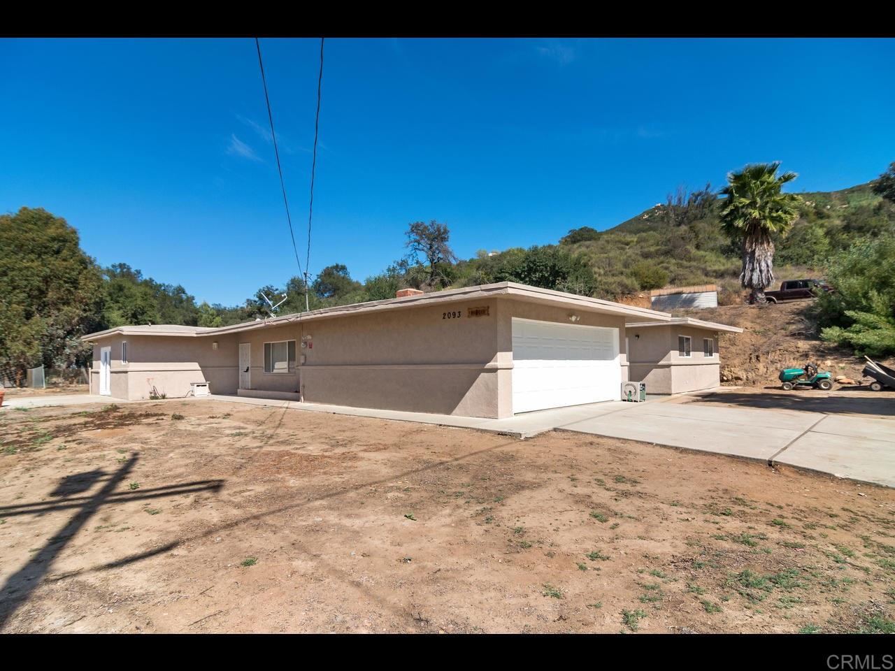 2093 Old Bend Road El Cajon, CA 92021 - Photo 14 of 17 Gallery Image 14