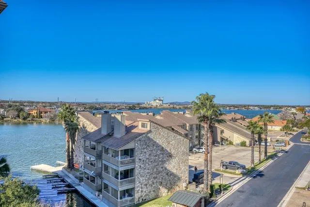 $449,900 | 1001 The Cape, Unit 46, Horseshoe Bay, TX 78657