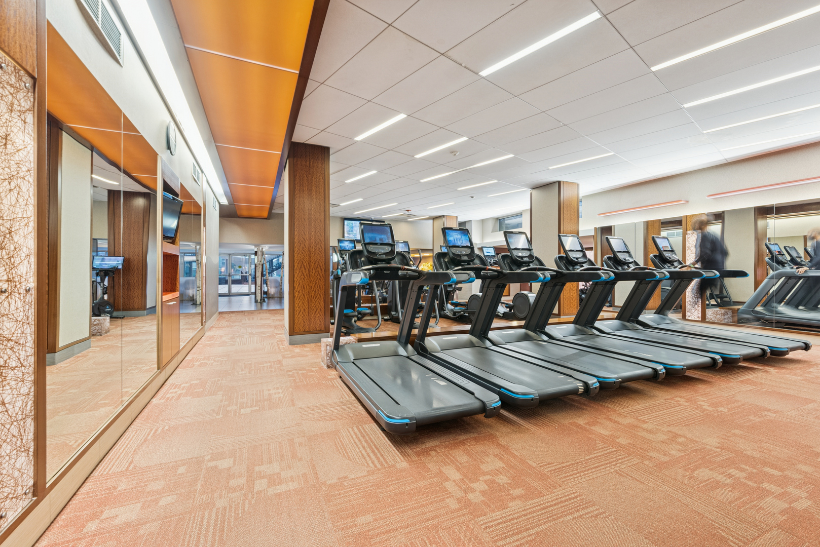 400 East Randolph Street, Unit 3002 Chicago, IL 60601 - Photo 17 of 21