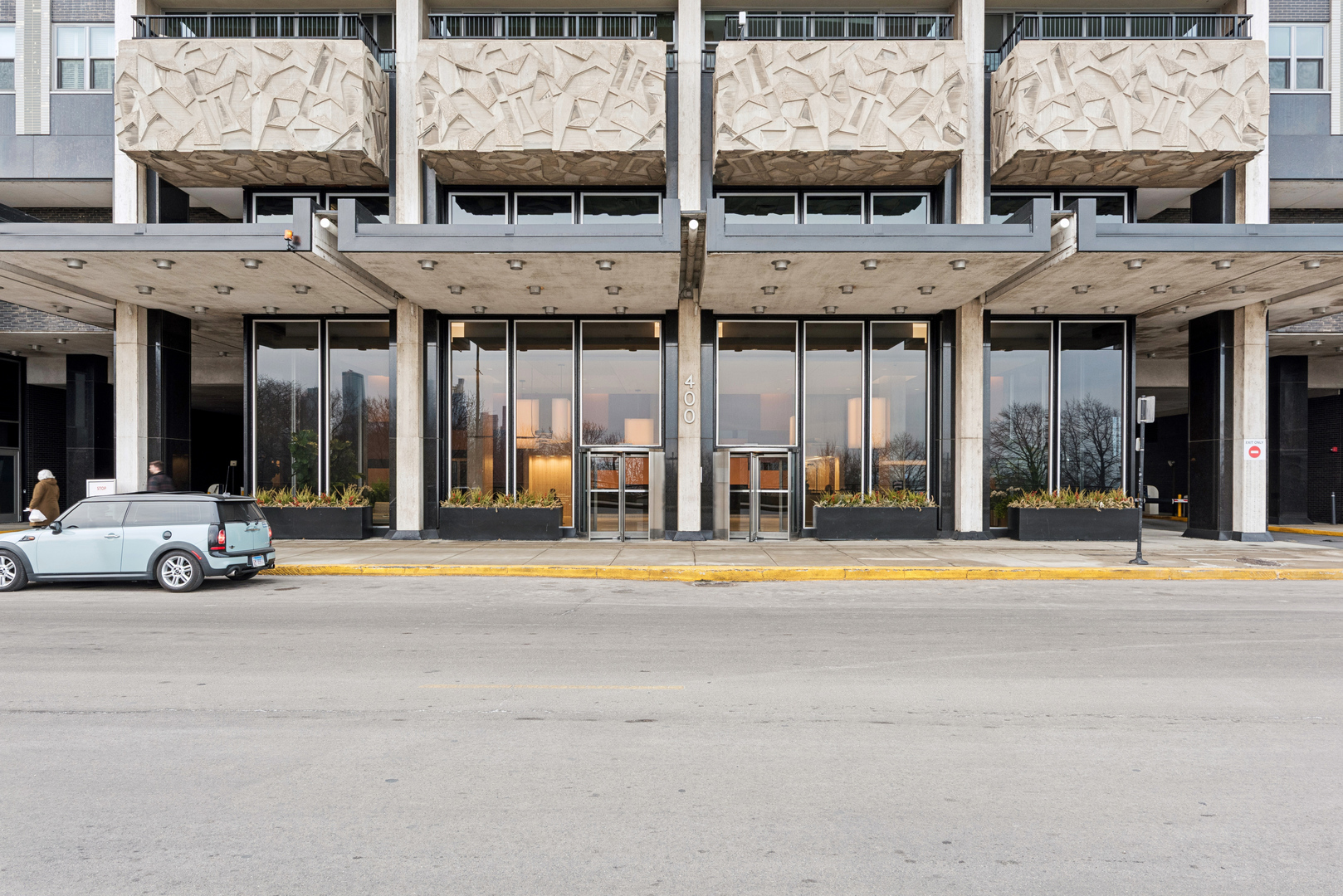 400 East Randolph Street, Unit 3002 Chicago, IL 60601 - Photo 2 of 21