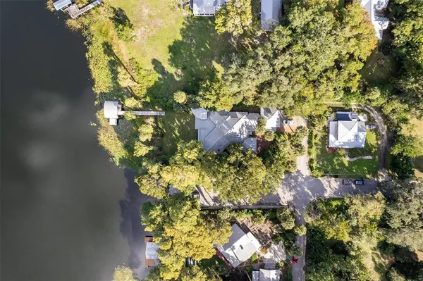 $950,000 | 25608 Devonia Street, Melrose, FL 32666