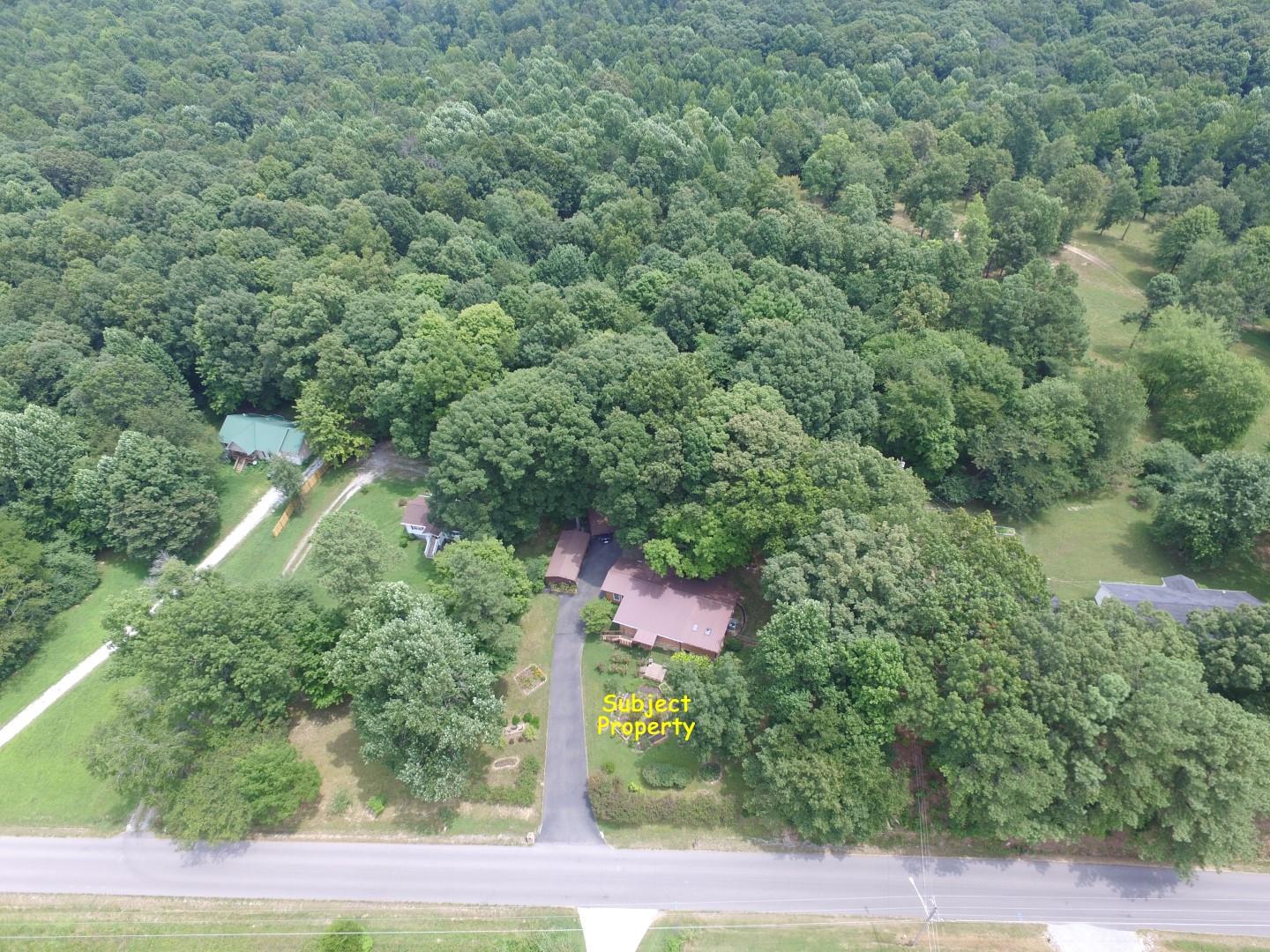 1086 Westfield Road Dickson, TN 37055 - Photo 1 of 30 Gallery Image 1