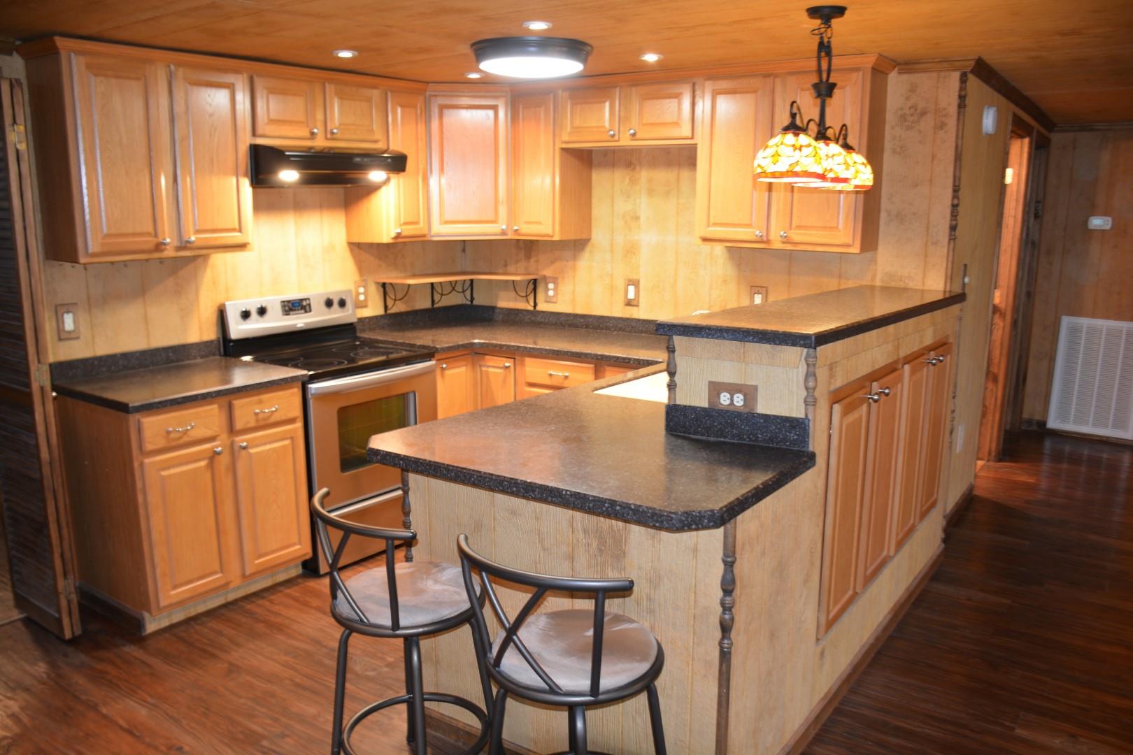 1086 Westfield Road Dickson, TN 37055 - Photo 4 of 30 Lots of cabinet space in the kitchen.