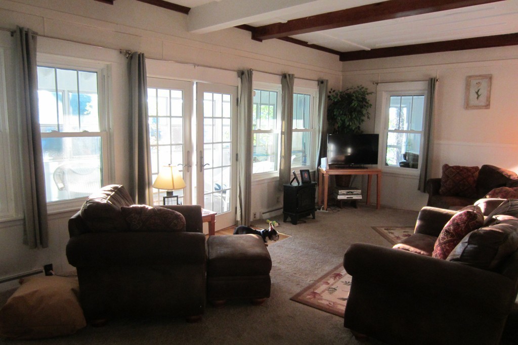 33 Beacon Road Webster, MA 01570 - Photo 17 of 30 Gallery Image 17