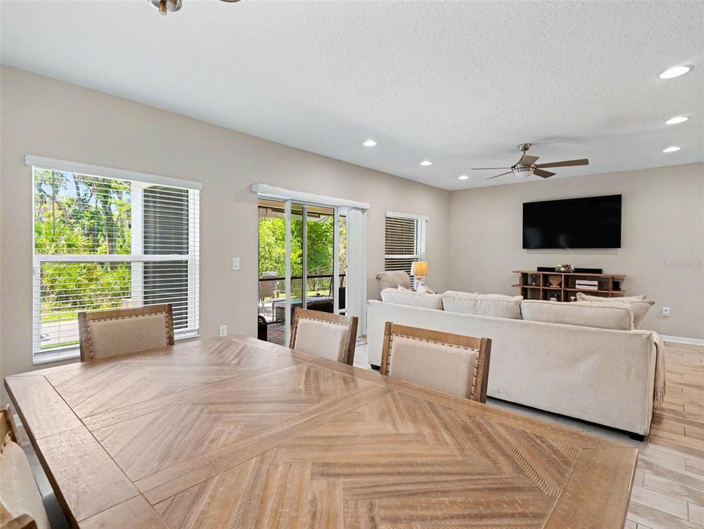 5536 Patano Loop Palmetto, FL 34221 - Photo 8 of 29