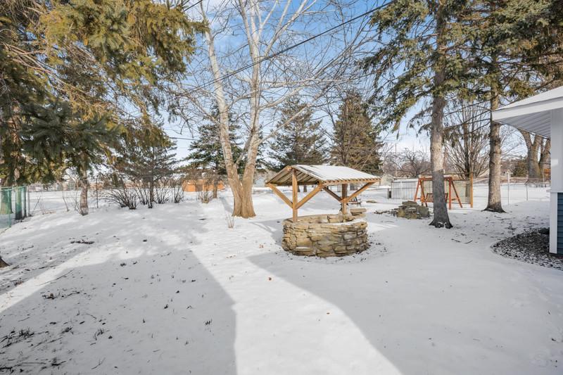 541 Manor Drive Northeast Spring Lake Park, MN 55432 - Photo 5 of 24