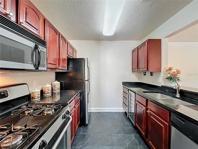 $178,900 | 2019 Dixie Belle Drive, Unit 2019T, Orlando, FL 32812