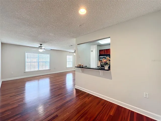 $178,900 | 2019 Dixie Belle Drive, Unit 2019T, Orlando, FL 32812