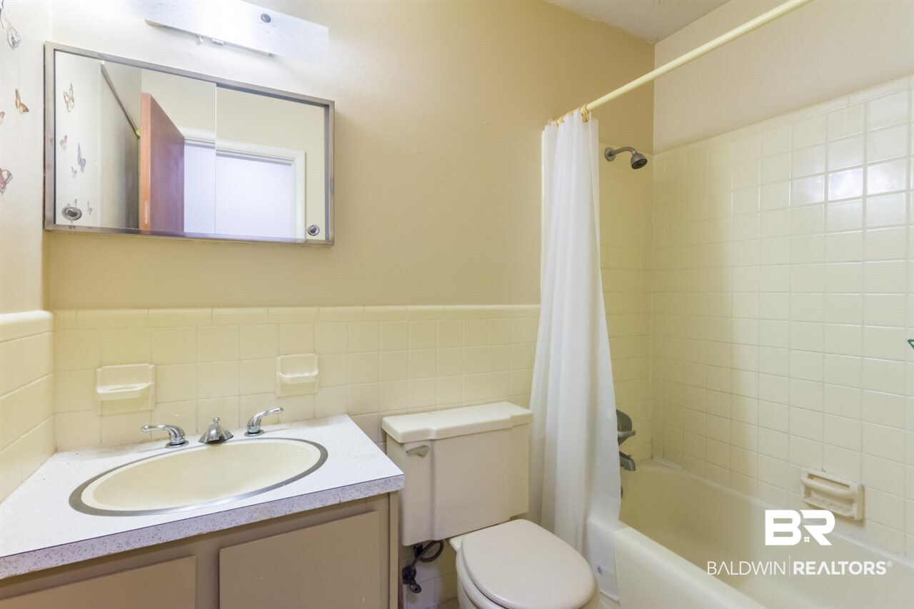 415 West Jackson Avenue Summerdale, AL 36580 - Photo 22 of 23