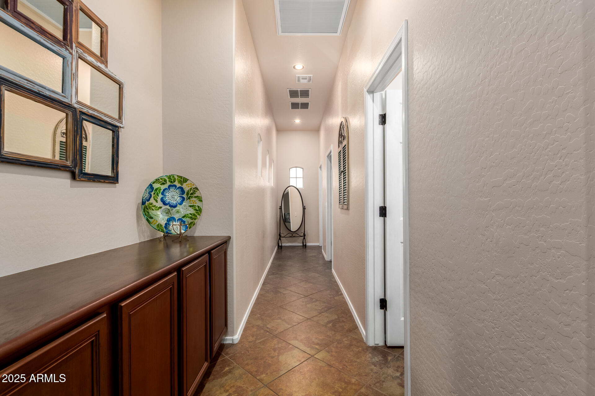 18115 West Desert View Lane Goodyear, AZ 85338 - Photo 10 of 57 11 - Desert View