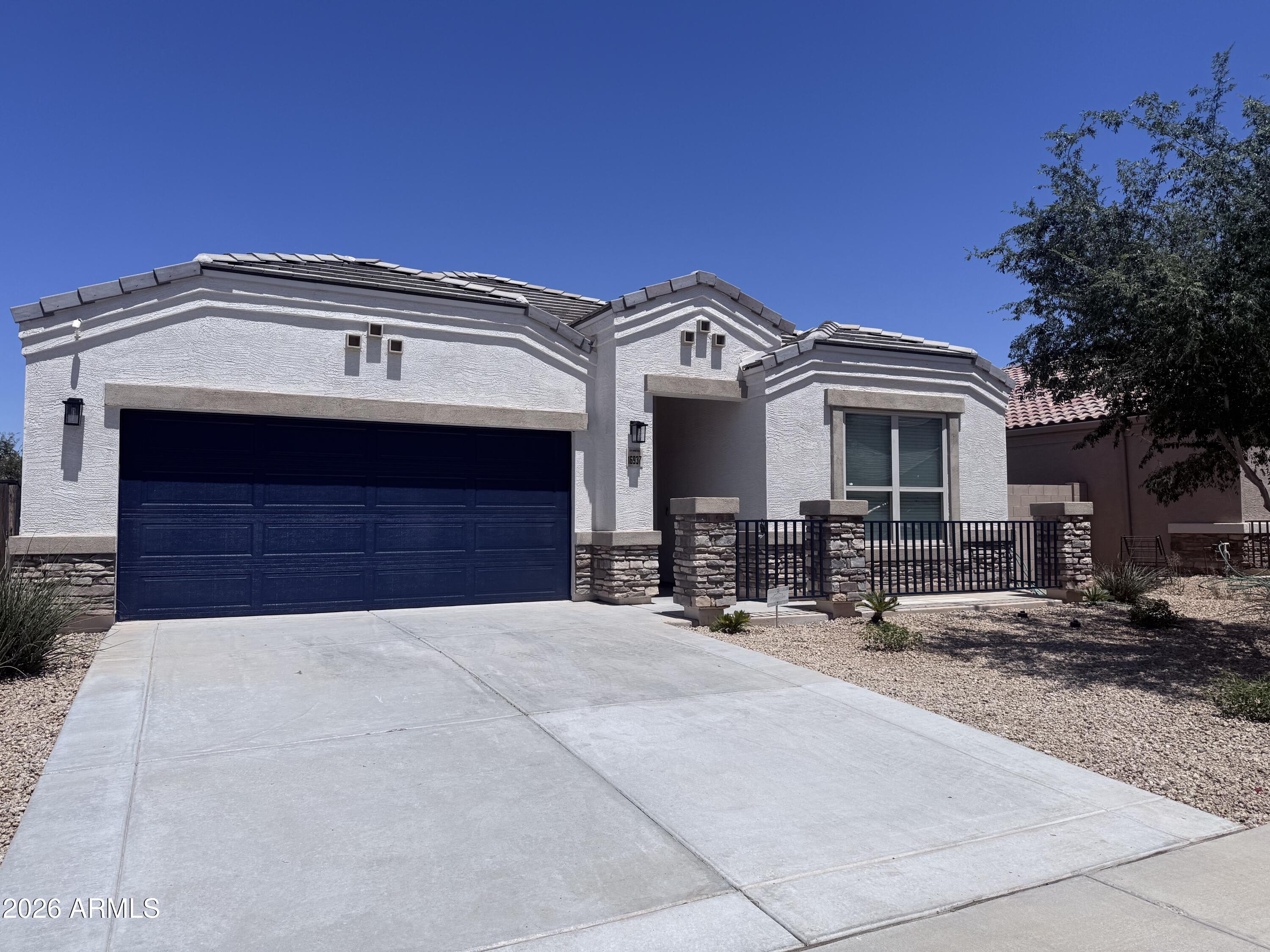 16937 North Rosa Drive Maricopa, AZ 85138 - Photo 1 of 38
