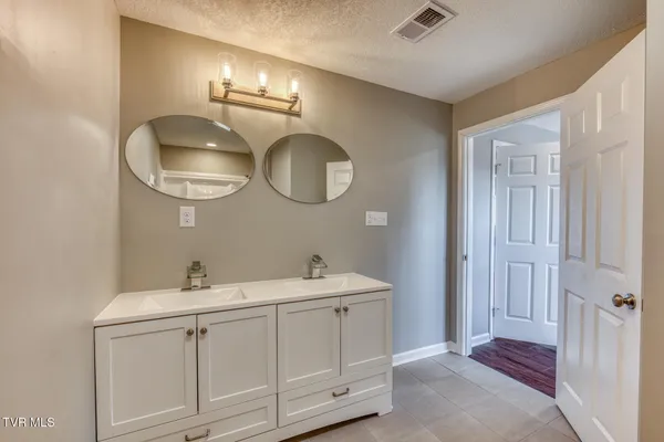 $399,777 | 1216 Norway Street, Bristol, VA 24201