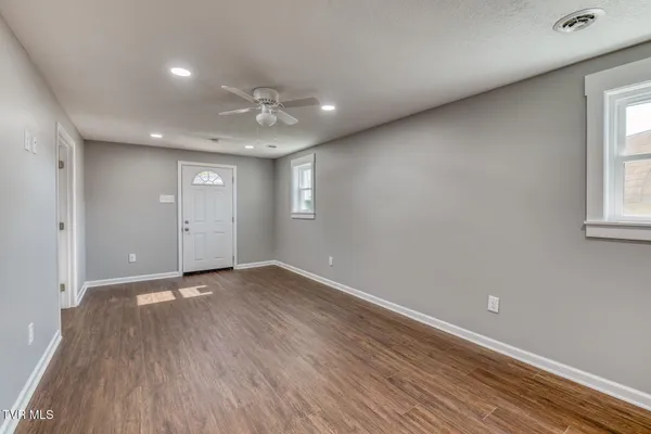 $399,777 | 1216 Norway Street, Bristol, VA 24201