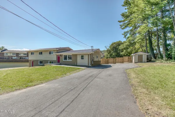 $399,777 | 1216 Norway Street, Bristol, VA 24201