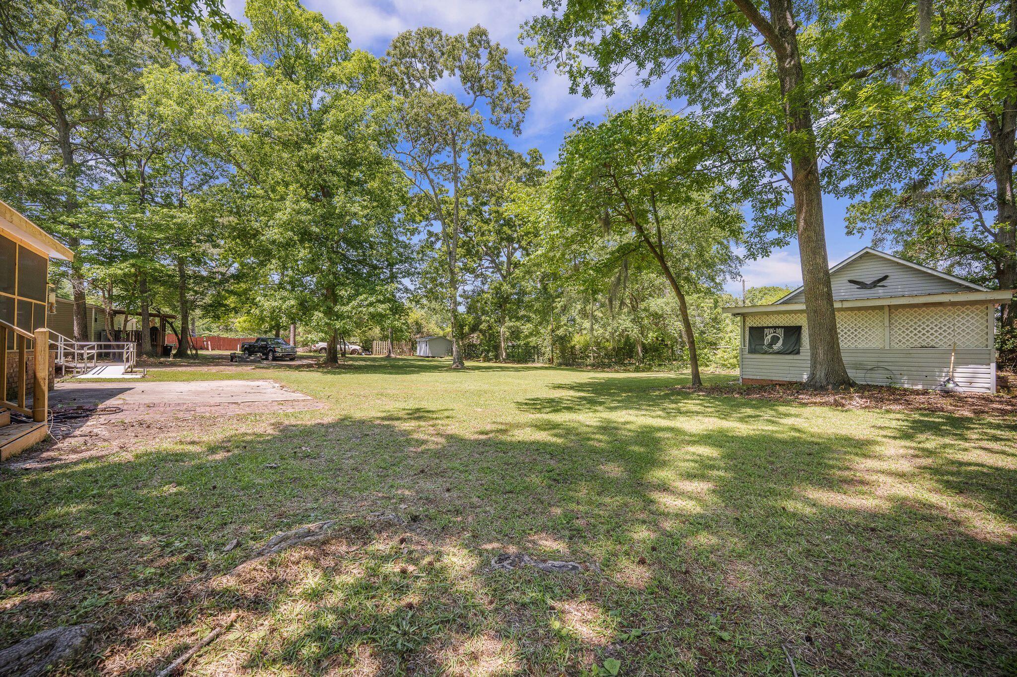1090 Limerick Lane Manning, SC 29102 - Photo 37 of 47 Backyard