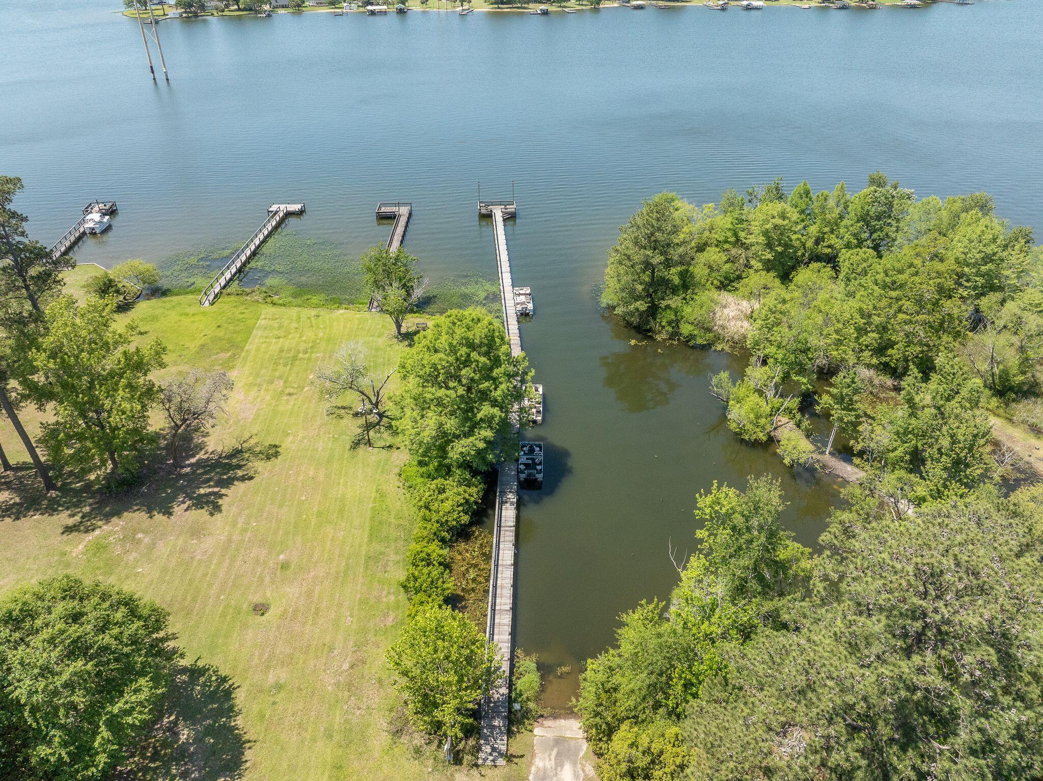 1090 Limerick Lane Manning, SC 29102 - Photo 40 of 47 Lake Access
