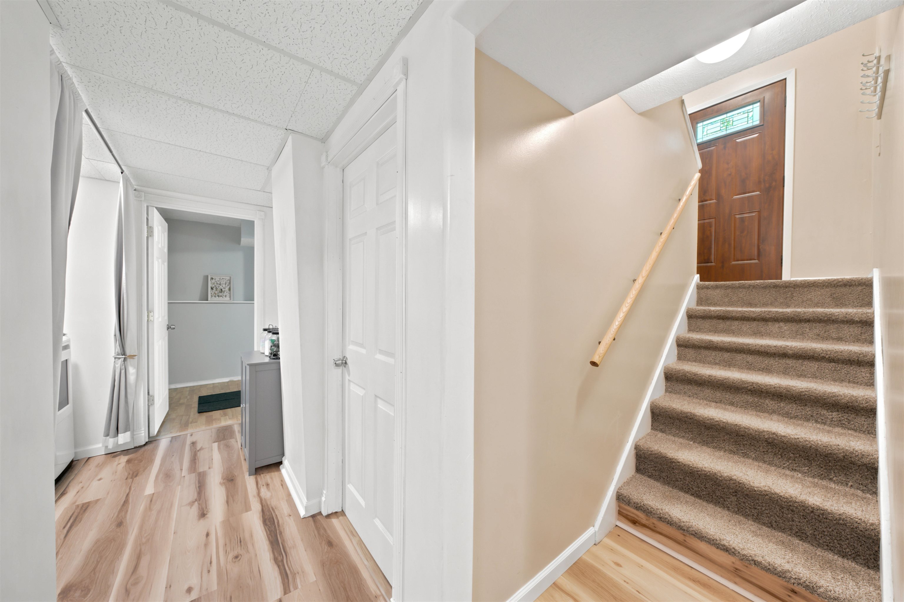 3313 Maple Street Traverse City, MI 49684 - Photo 25 of 47 1947154-e7c7228f-aaef-45e3-bf71-3ec310d17258.JPG