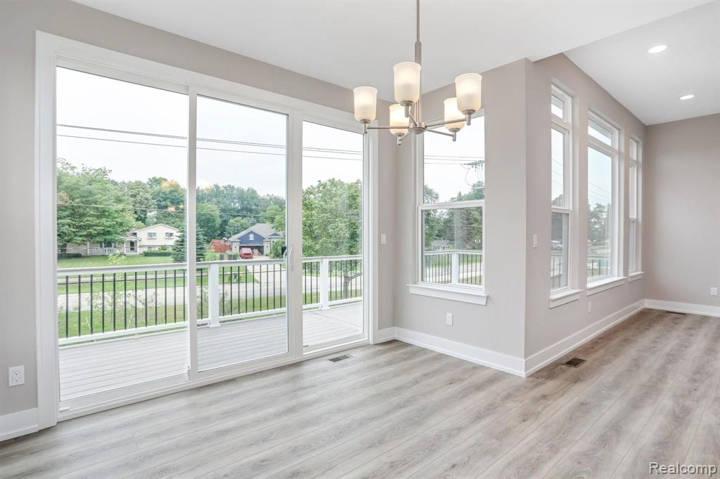 208 Mulberry Lane Rochester Hills, MI 48309 - Photo 16 of 28