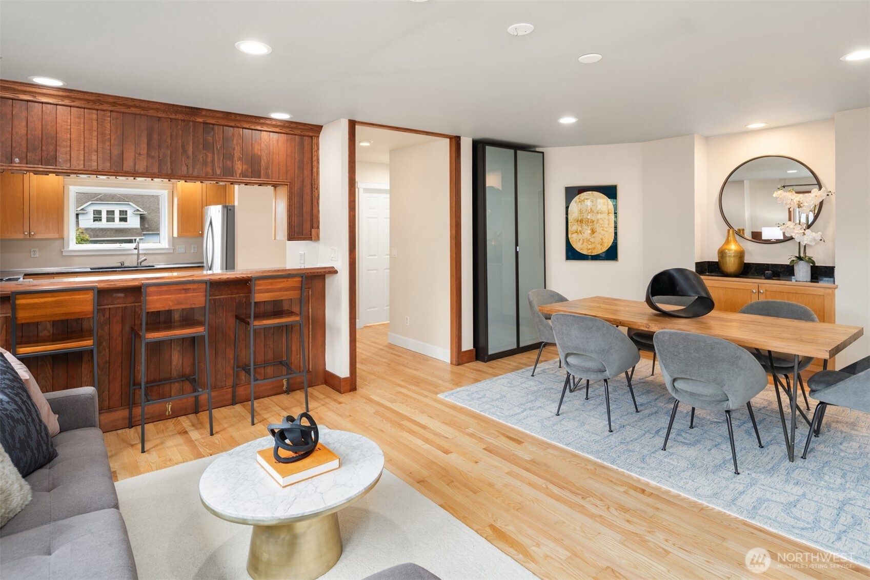 4600 Green Lake Way North Seattle, WA 98103 - Photo 11 of 33