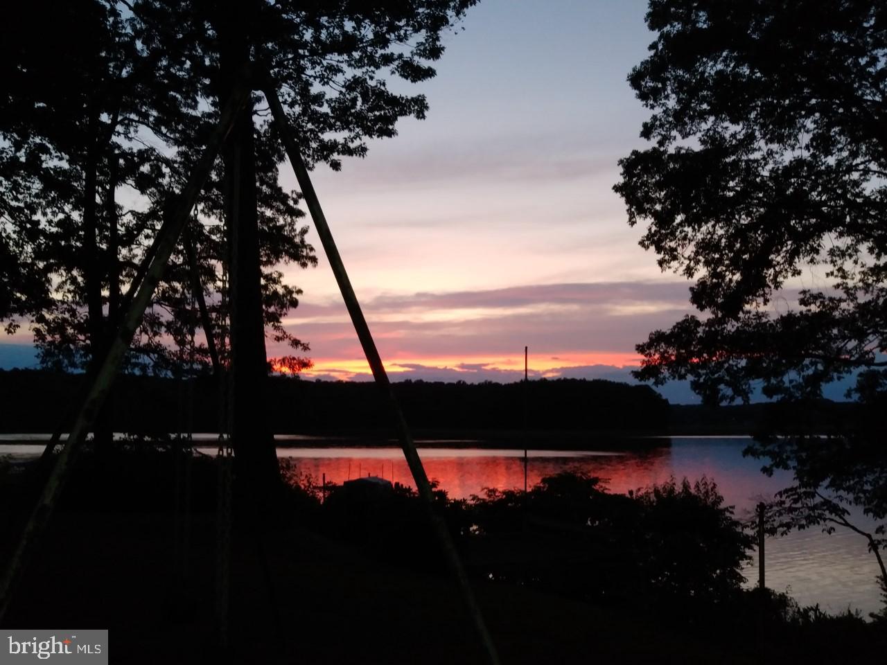 106 Indian Point Road Stafford, VA 22554 - Photo 58 of 58 End of a Perfect Day