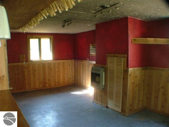4356 Stover Road Bellaire, MI 49615 - Photo 14 of 16 1720645-13.JPG