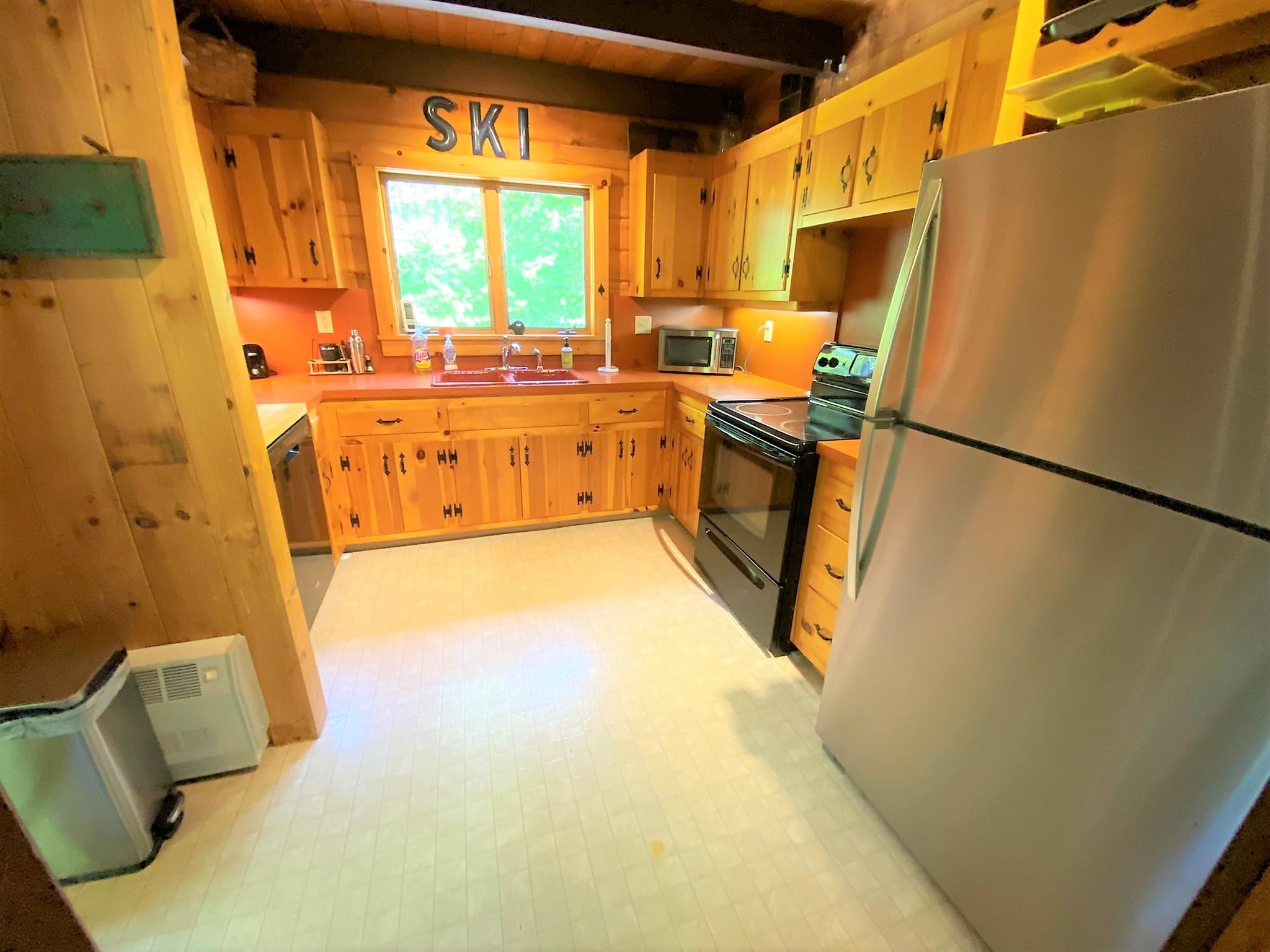 171 Ellison Loop Ludlow, VT 05149 - Photo 12 of 20