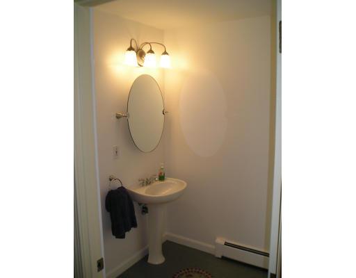 6 Stagecoach Road Medfield, MA 02052 - Photo 11 of 20 Gallery Image 11
