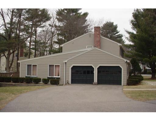 6 Stagecoach Road Medfield, MA 02052 - Photo 2 of 20 Gallery Image 2