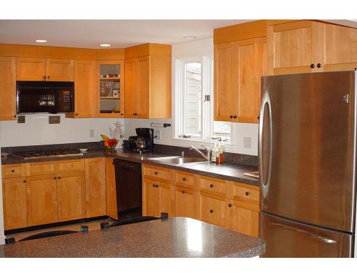 6 Stagecoach Road Medfield, MA 02052 - Photo 5 of 20 Gallery Image 5