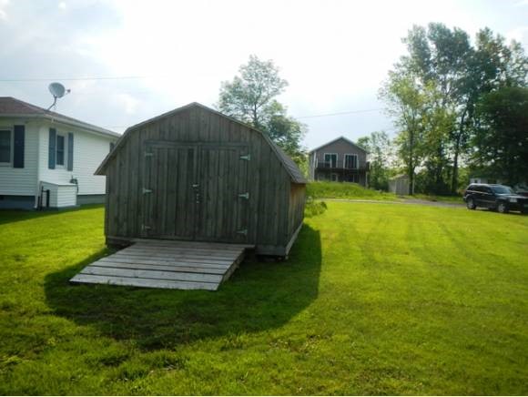 8 Hunter South Alburgh, VT 05440 - Photo 8 of 21 Gallery Image 8