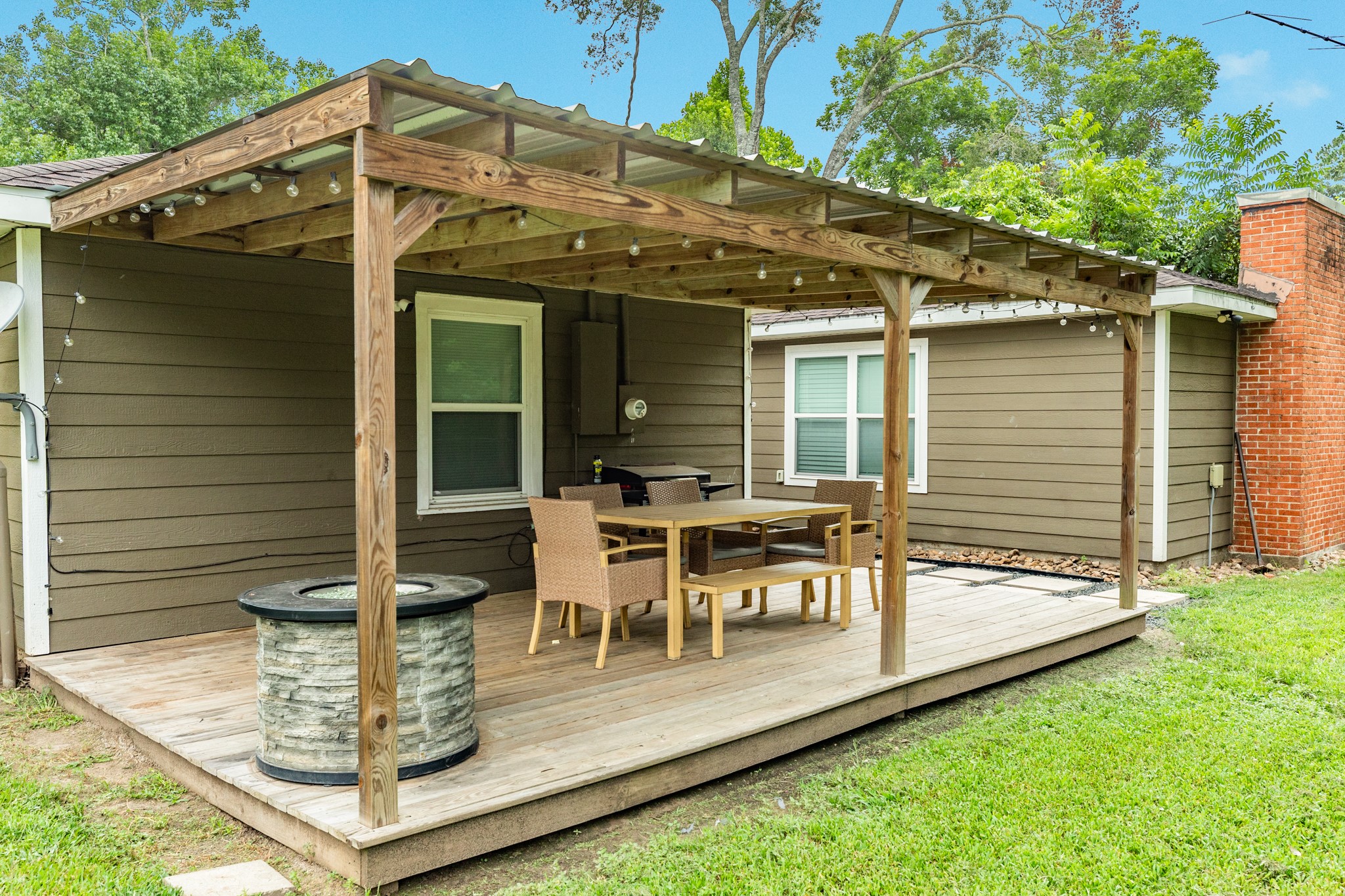 708 Alice Street Sweeny, TX 77480 - Photo 21 of 25