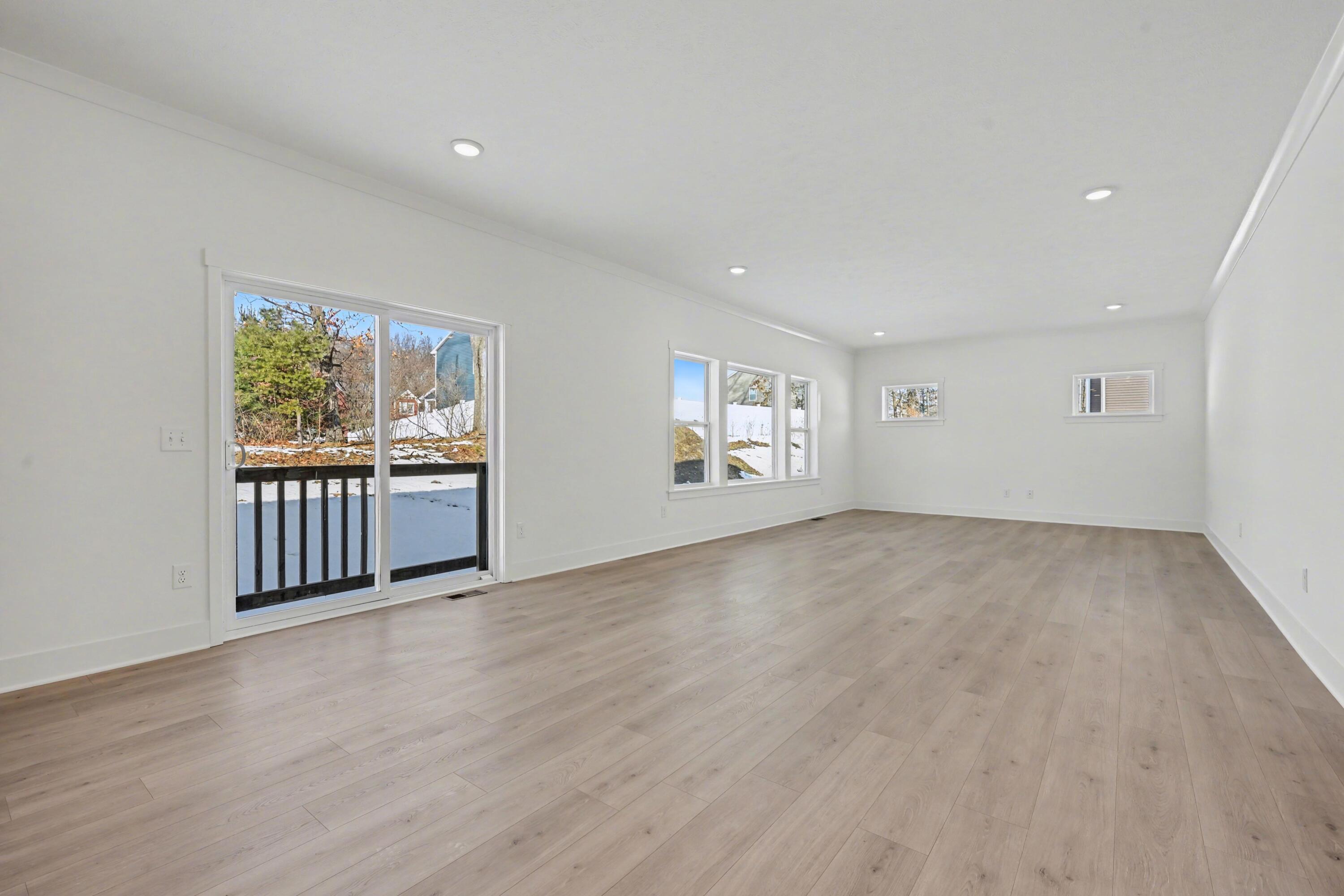 5950 Boxthorn Trail Kalamazoo, MI 49009 - Photo 7 of 33 APN002-T3400-Great Room1