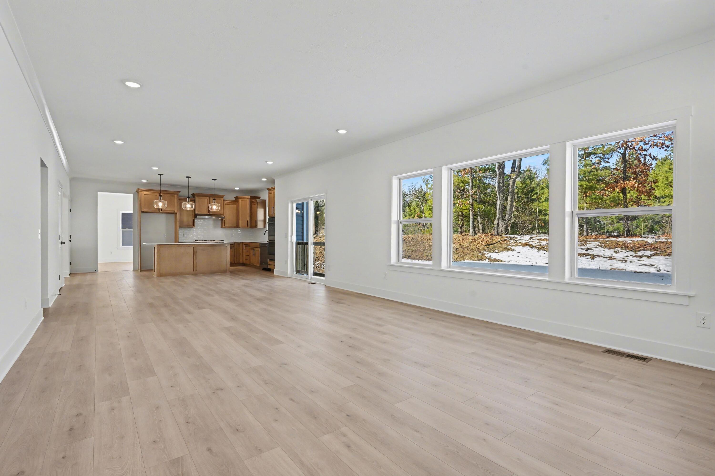 5950 Boxthorn Trail Kalamazoo, MI 49009 - Photo 8 of 33 APN002-T3400-Great Room2