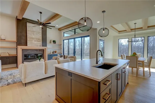$1,269,000 | 579 South Shore Drive, Lake Winnebago, MO 64034
