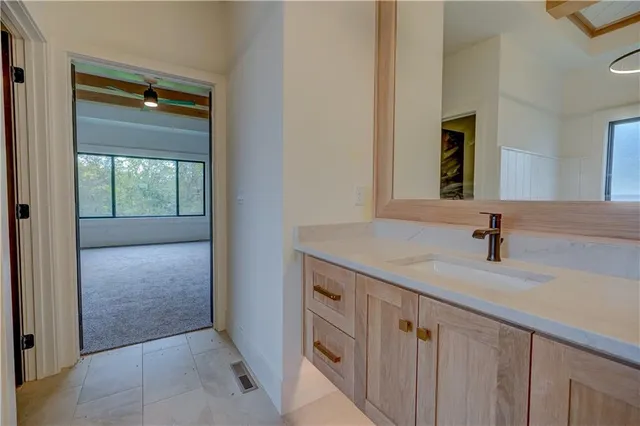 $1,269,000 | 579 South Shore Drive, Lake Winnebago, MO 64034