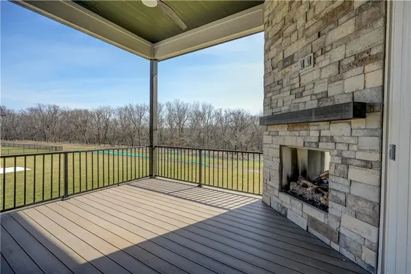 $1,269,000 | 579 South Shore Drive, Lake Winnebago, MO 64034