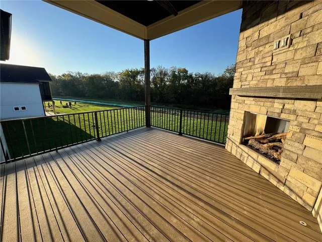 $1,269,000 | 579 South Shore Drive, Lake Winnebago, MO 64034