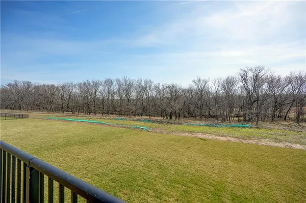 $1,269,000 | 579 South Shore Drive, Lake Winnebago, MO 64034