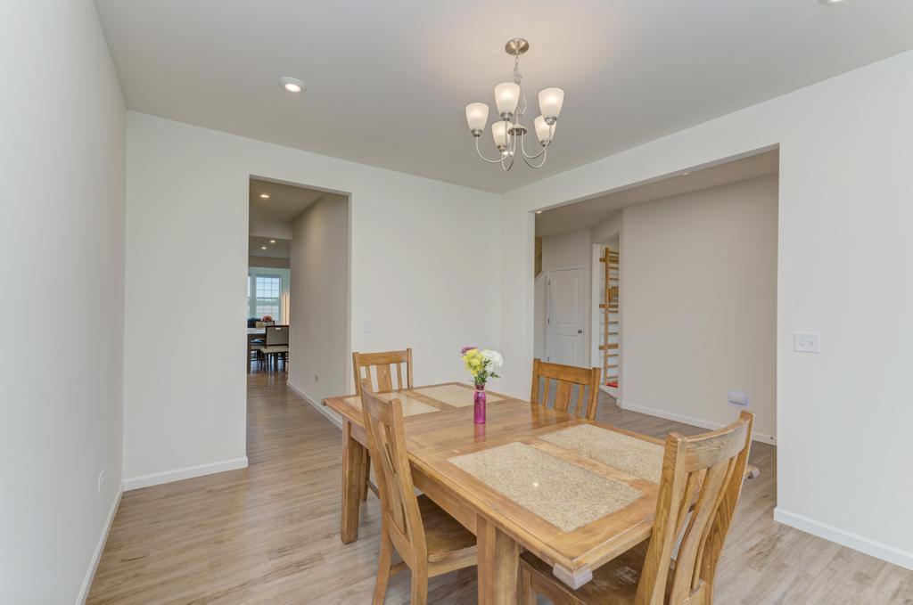 23458 West Lansdowne Road Plainfield, IL 60585 - Photo 6 of 50