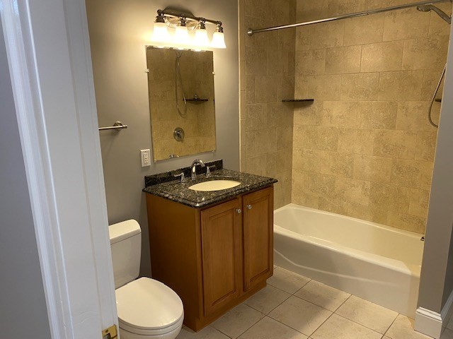 22 Howard Street, Unit 2 RIGHT Melrose, MA 02176 - Photo 6 of 13 Gallery Image 6