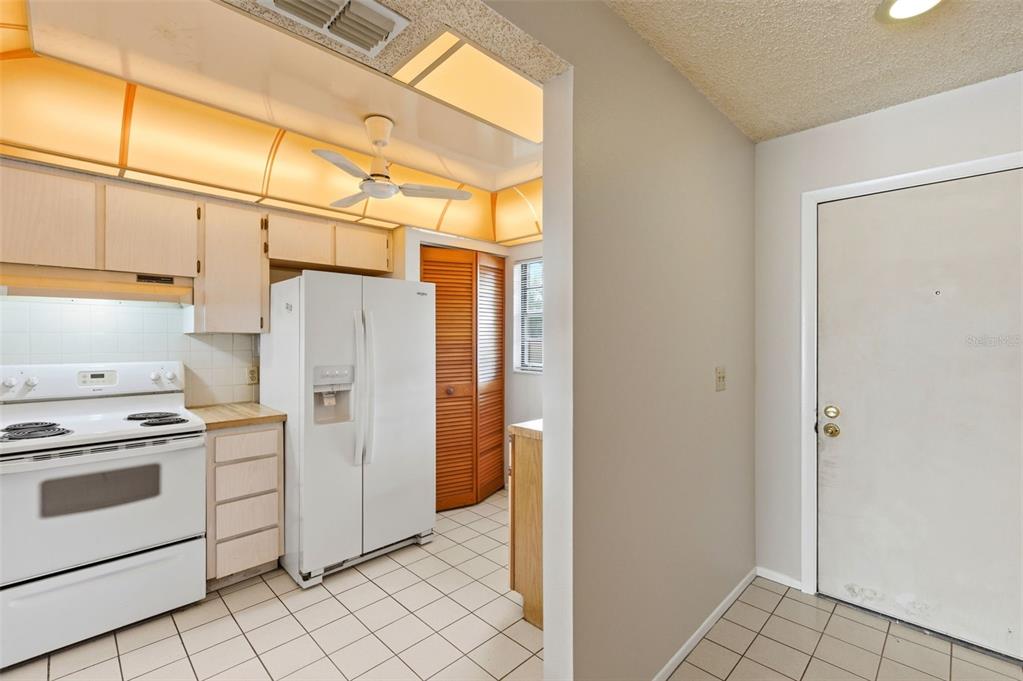 13250 Ridge Road, Unit 74 Largo, FL 33778 - Photo 8 of 31