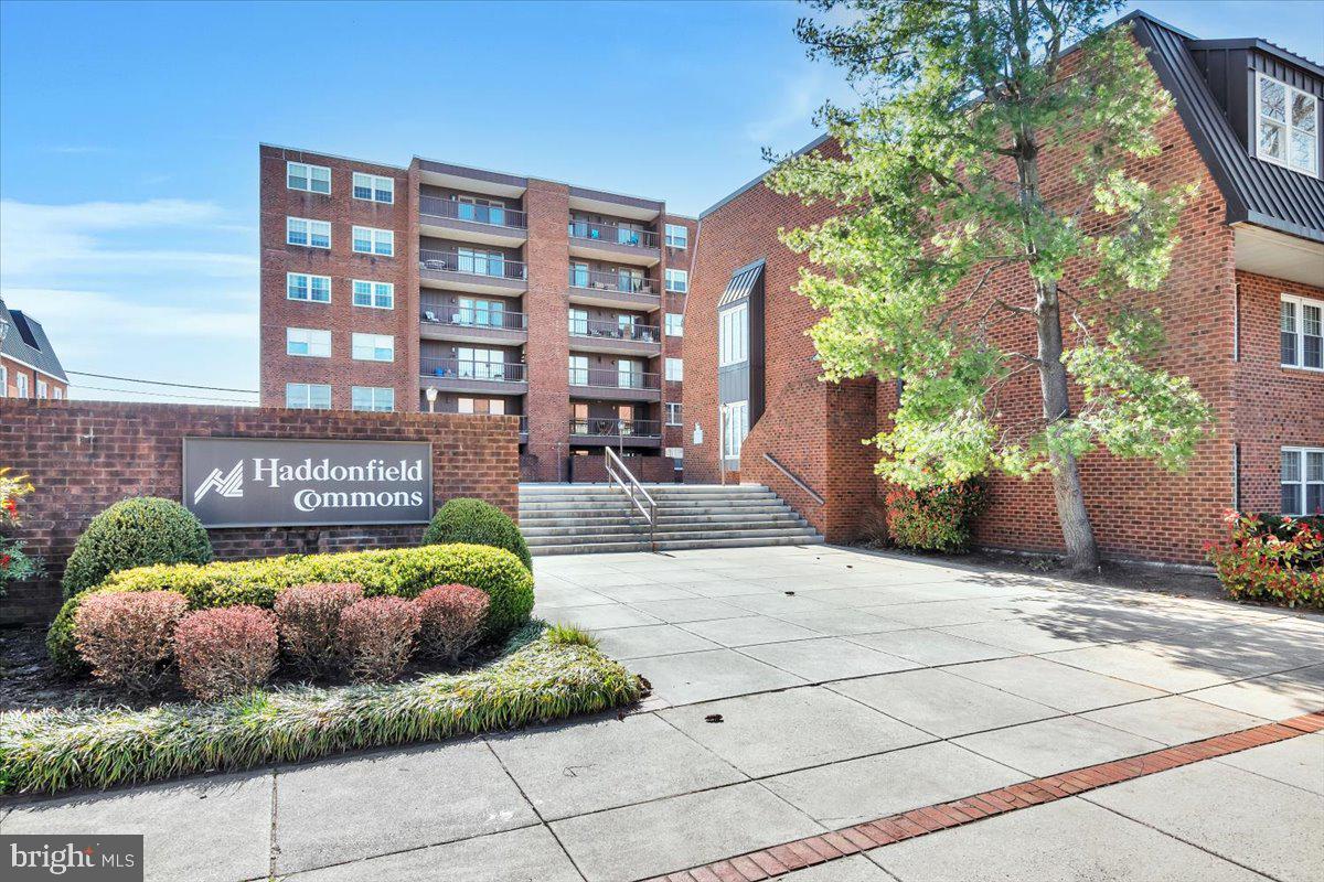 38 Haddonfield Commons, Unit 38 Haddonfield, NJ 08033 - Photo 1 of 23