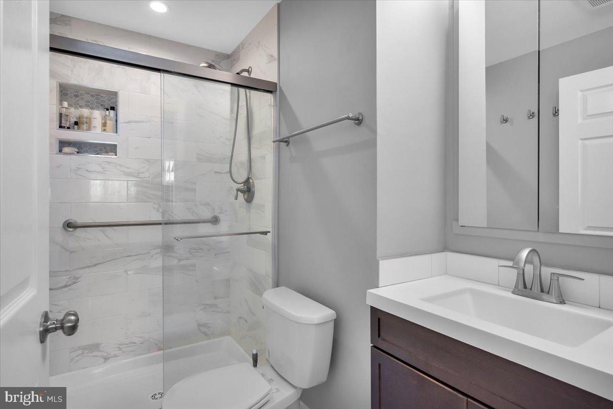 38 Haddonfield Commons, Unit 38 Haddonfield, NJ 08033 - Photo 18 of 23