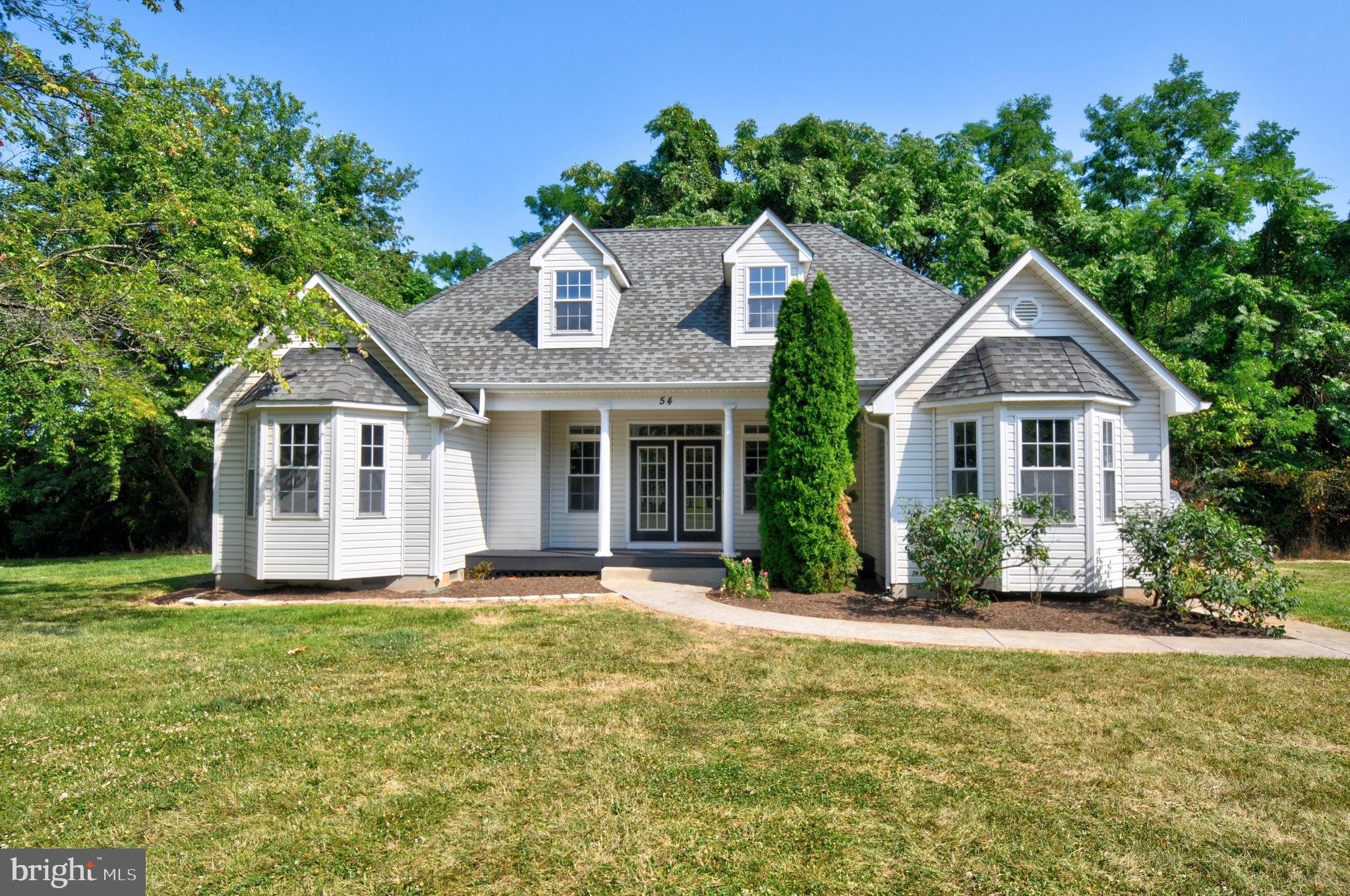 Welcome to 54 Farm View Rd.