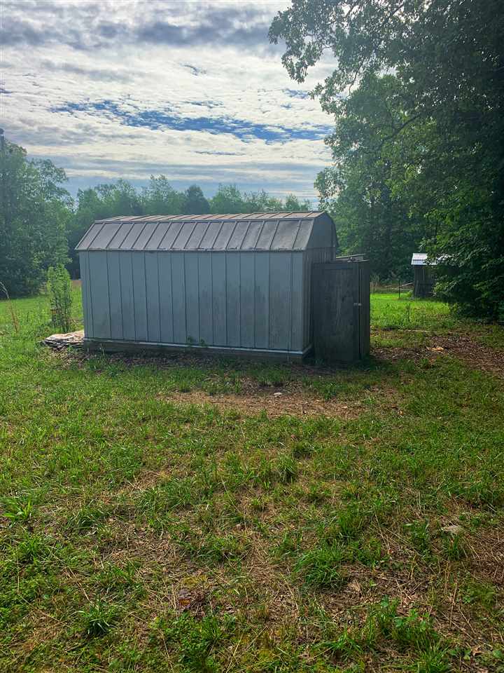 7504 Topsy Road Waynesboro, TN 38485 - Photo 15 of 25 Gallery Image 15