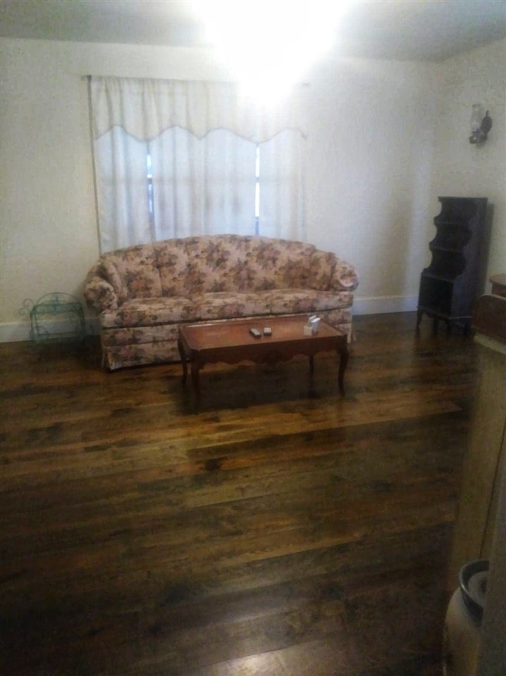 7504 Topsy Road Waynesboro, TN 38485 - Photo 5 of 25 Gallery Image 5